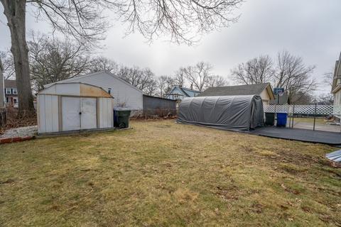 23 Lakevilla Ave, Springfield, MA 01109 photo 30