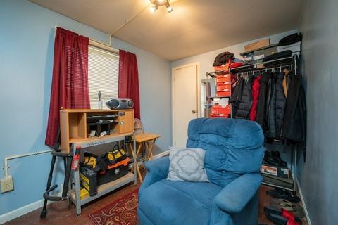 23 Lakevilla Ave, Springfield, MA 01109 photo 16