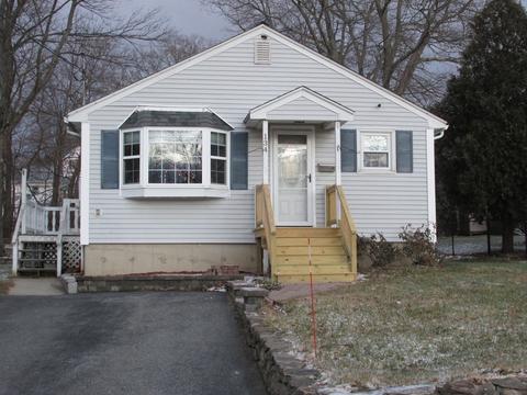 134 Barthel Ave, Gardner, MA 01440 photo 2