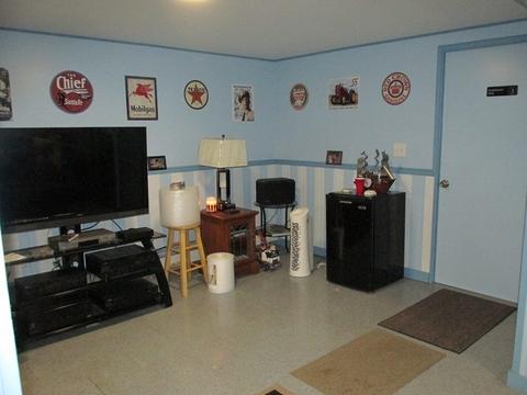 134 Barthel Ave, Gardner, MA 01440 photo 35