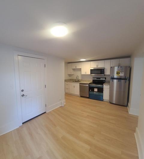 148 Florence, Everett, MA 02149 photo 10