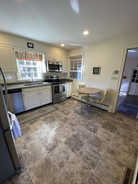 25 Springdale Ave, Dover, MA 02030 photo 9
