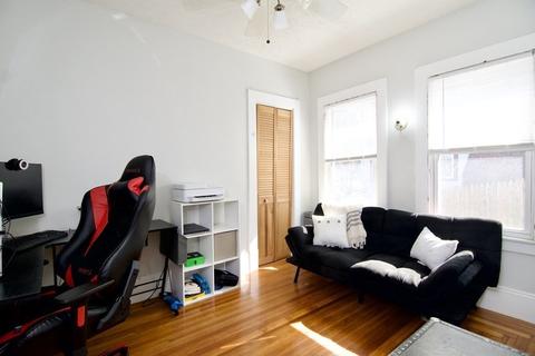784 White St, Springfield, MA 01108 photo 30