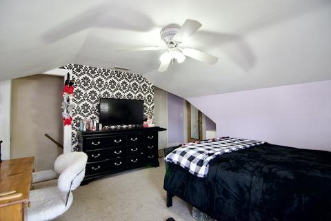 784 White St, Springfield, MA 01108 photo 35