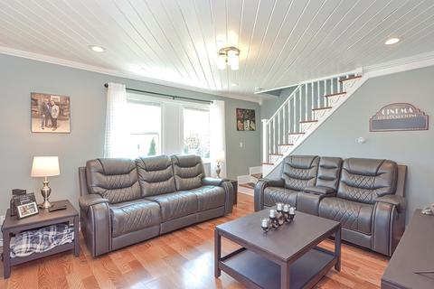 49 Alsop St, Fall River, MA 02723 photo 24