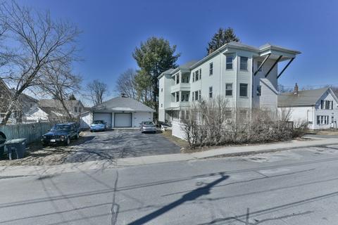 50 Elm St, Webster, MA 01570 photo 2