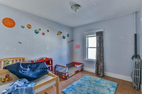 50 Elm St, Webster, MA 01570 photo 25