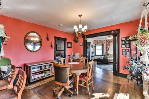 50 Elm St, Webster, MA 01570 photo 9