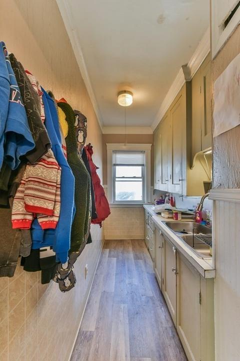 50 Elm St, Webster, MA 01570 photo 27