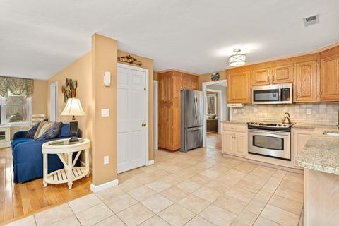 6 Maple Tree Ln, Franklin, MA 02038 photo 11