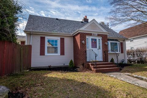 1119 New Boston Rd, Fall River, MA 02720 photo 3