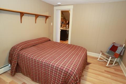 80 Barthel Ave, Gardner, MA 01440 photo 20