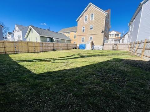 32 Lenox St, Fall River, MA 02721 photo 8