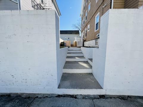 32 Lenox St, Fall River, MA 02721 photo 6