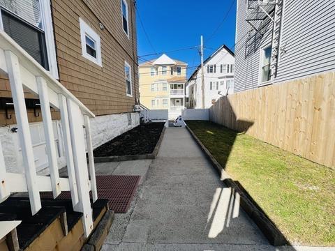 32 Lenox St, Fall River, MA 02721 photo 7