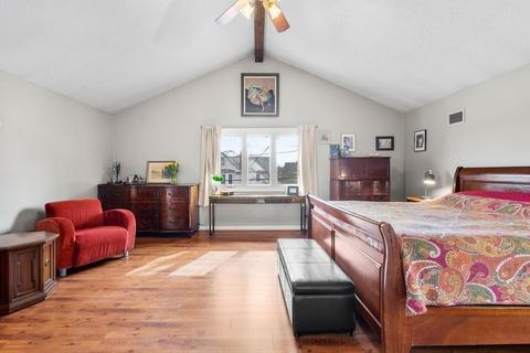 5 Cedar St, Marblehead, MA 01945 photo 21