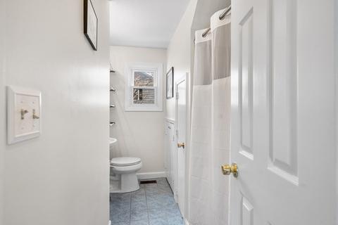 5 Cedar St, Marblehead, MA 01945 photo 19