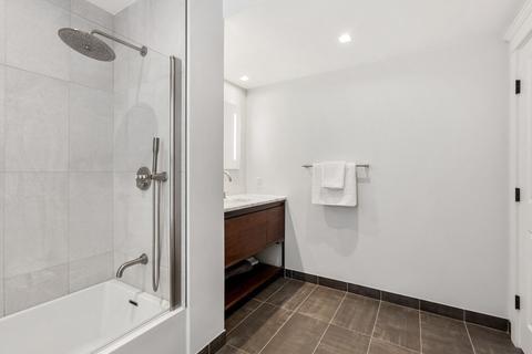 216 Summit Ave #C3, Brookline, MA 02446 photo 21