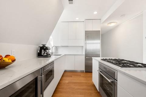 216 Summit Ave #C3, Brookline, MA 02446 photo 10