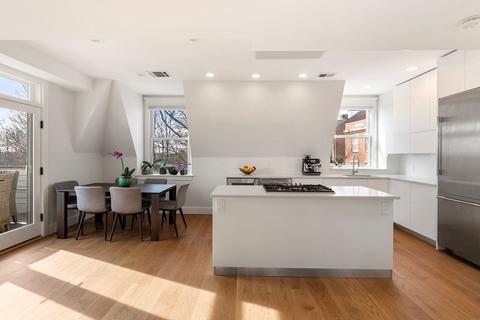 216 Summit Ave #C3, Brookline, MA 02446 photo 5