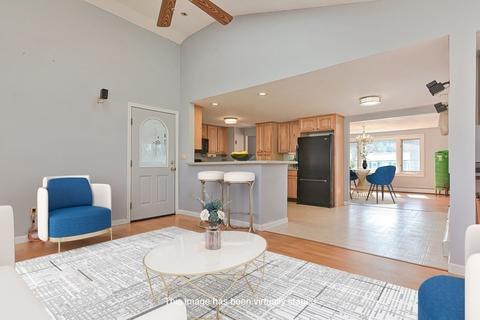 474 King St, Raynham, MA 02767 photo 11