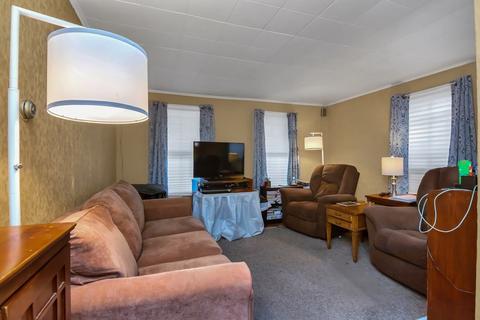 3 Percival St, Maynard, MA 01754 photo 6