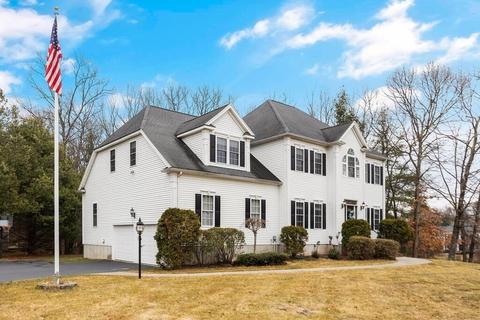 1 Symphony Dr, Franklin, MA 02038 photo 1