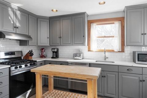 9 Ledgemont Ave, Gloucester, MA 01930 photo 6