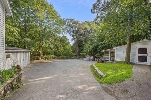 42 Willow St, Reading, MA 01867 photo 33