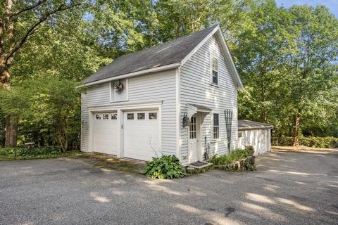 42 Willow St, Reading, MA 01867 photo 32