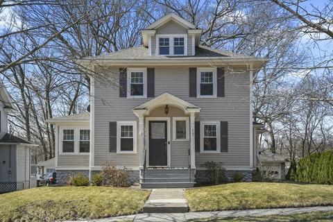 17 Longfellow Rd, Worcester, MA 01602 photo 1
