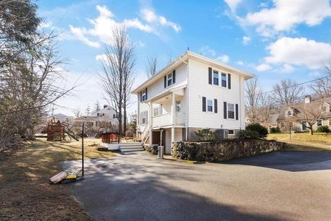 15 Lee St, Reading, MA 01867 photo 5