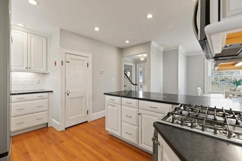 15 Lee St, Reading, MA 01867 photo 12