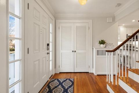 15 Lee St, Reading, MA 01867 photo 6
