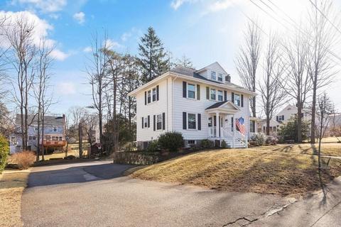 15 Lee St, Reading, MA 01867 photo 3