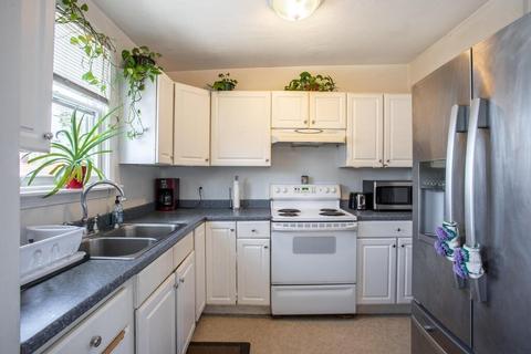 37 High St #2D, Danvers, MA 01923 photo 3