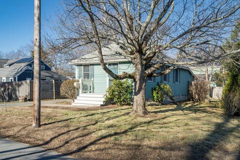 21 Espie Ave, Maynard, MA 01754 photo 5