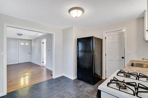 21 Espie Ave, Maynard, MA 01754 photo 18