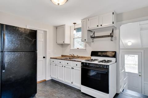 21 Espie Ave, Maynard, MA 01754 photo 16