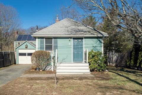 21 Espie Ave, Maynard, MA 01754 photo 4