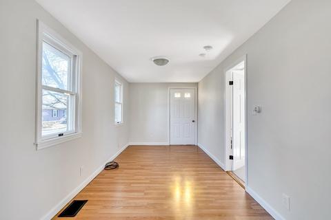 21 Espie Ave, Maynard, MA 01754 photo 7