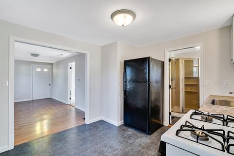 21 Espie Ave, Maynard, MA 01754 photo 17