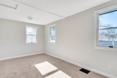 21 Espie Ave, Maynard, MA 01754 photo 22