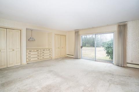 66 Overlook Dr, Springfield, MA 01118 photo 24