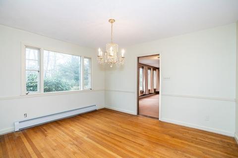 66 Overlook Dr, Springfield, MA 01118 photo 7