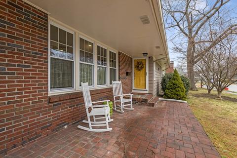 40 Putnam Rd, Reading, MA 01867 photo 3