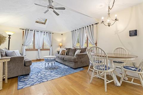 40 Putnam Rd, Reading, MA 01867 photo 19