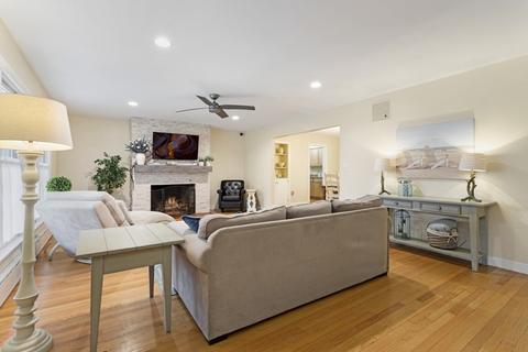 40 Putnam Rd, Reading, MA 01867 photo 6