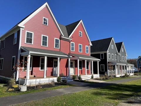3 Powell St #B, Devens, MA 01434 photo 2