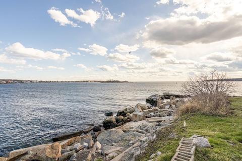 29 Fort Sq #A, Gloucester, MA 01930 photo 3